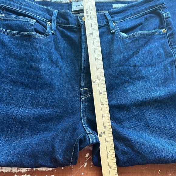 FRAME Le Beau Crop Raw Hem Denim Jeans Size 31 Ret $220 - Picture 7 of 9